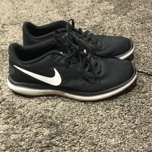 Nike Flex Shoes - size 6.5 - hardly worn